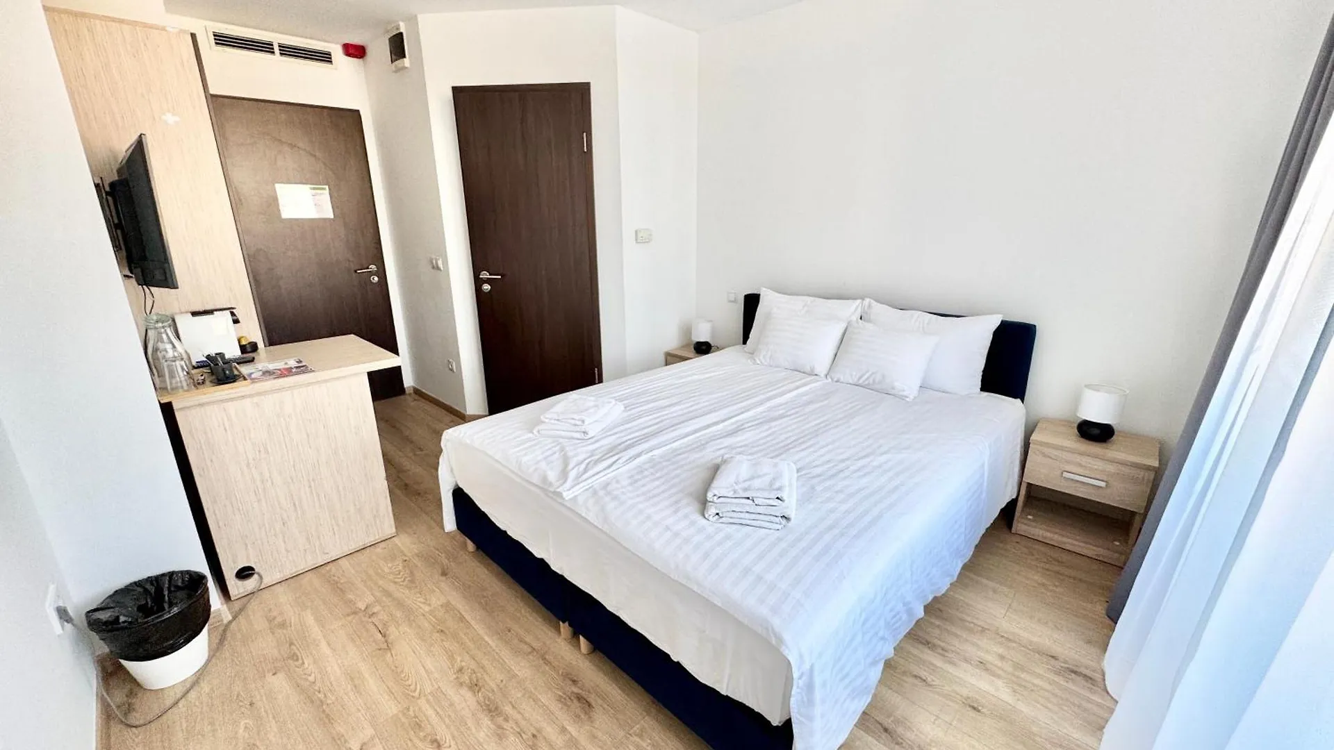 Rooftop City Residence With Deep Garage Budapest 3*,  Hungary