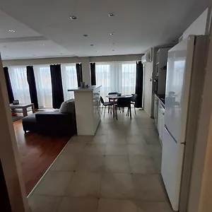 Apartament Unicorniselit 