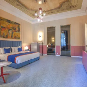 Hotel Heritage And