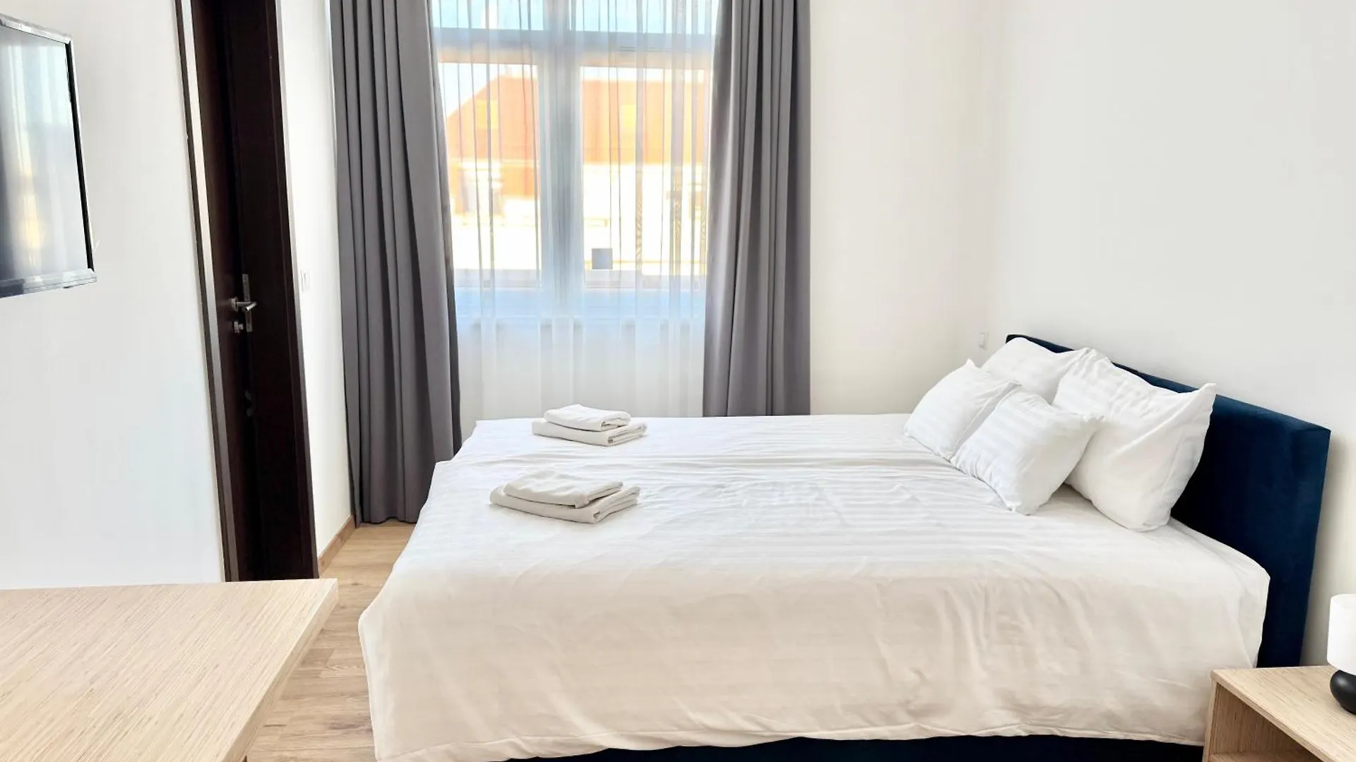 *** Hotel Rooftop City Residence With Underground Parking Budapest Hungary