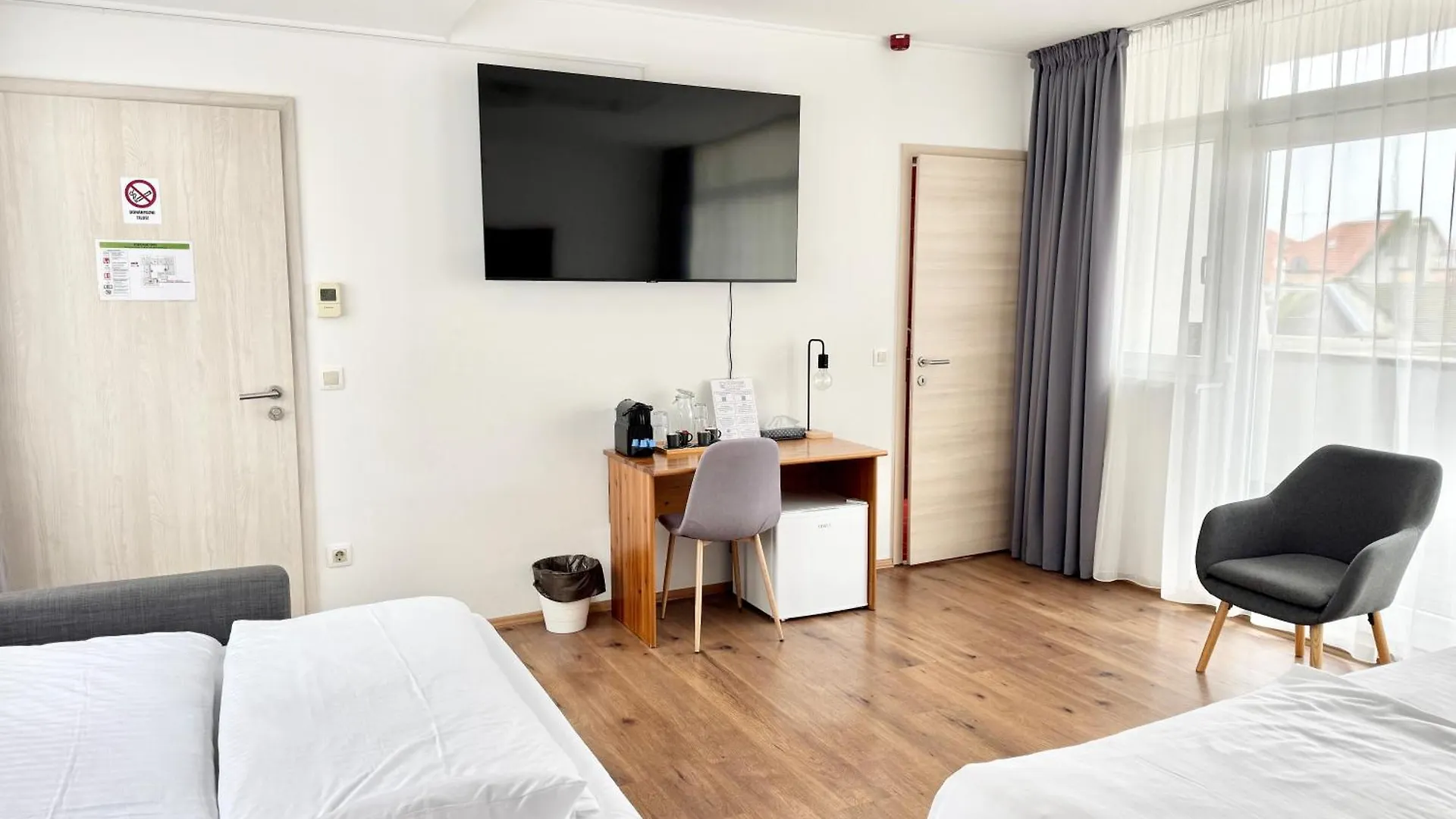 Rooftop City Residence With Deep Garage Budapest 3*,